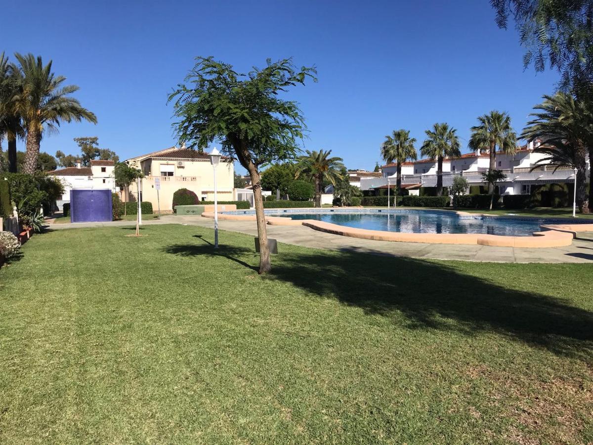 Studio Tipo Loft Con Vista Al Montgo デニア エクステリア 写真